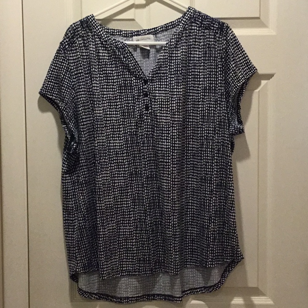 Liz Claiborne Navy/White Top, Size XXL